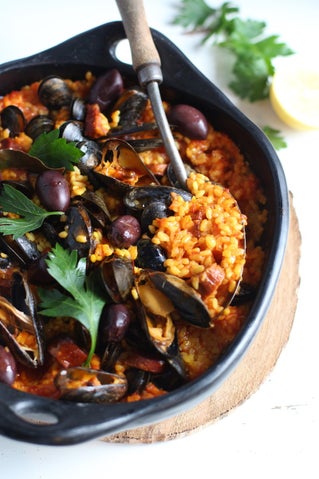 Mussel and chorizo paella