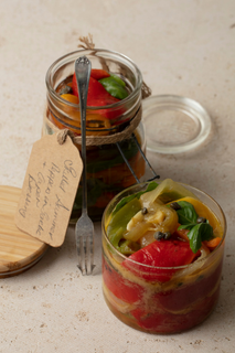 Summer Capsicum and Basil Salad in a Jar 