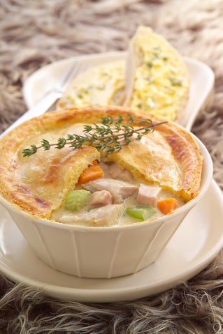 Chicken And Ham Hot Pots With Rich Cheese Pastry