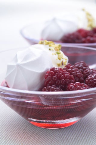 Meringues And Vanilla Boysenberries
