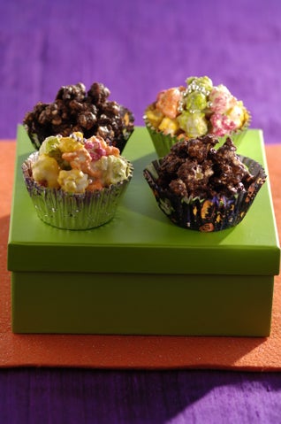 Chocolate Popcorn And Cranberry Clusters