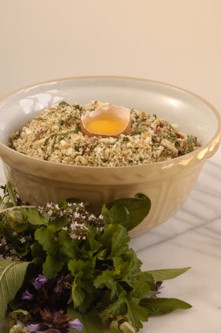 Classic Bread And Herb Stuffing