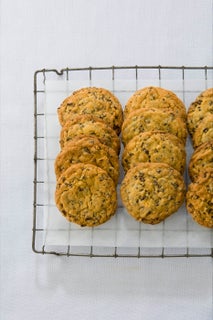 Toll House Chocolate Chip Biscuits