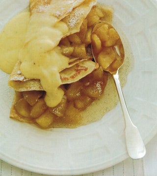 Vanilla Apples With Beer Crepes
