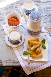 Gourmet Sausage Rolls With Sundried Tomato And Basil Dip
