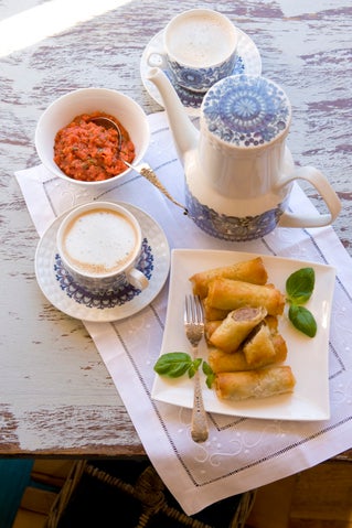 Gourmet Sausage Rolls With Sundried Tomato And Basil Dip
