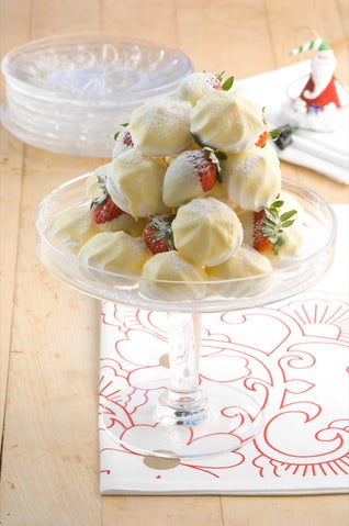 White Christmas Gateau