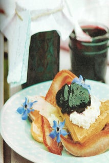 Luscious Blackcurrant Jelly