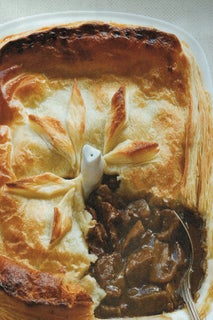 Family steak and kidney pie