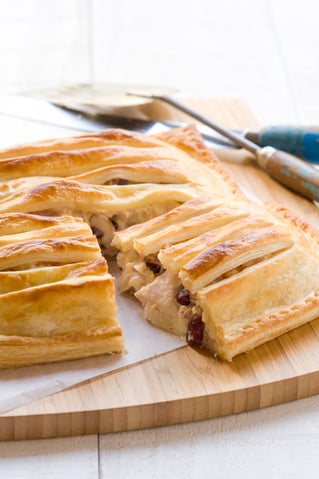 Chicken & cranberry pie