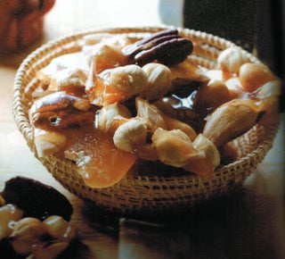 Buttered rum nuts