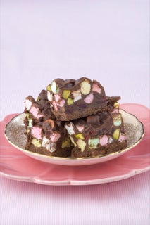 Pistachio and cranberry rocky road
