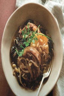 Lamb braise with prunes and oranges