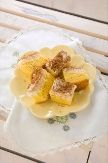 Coconut meringue cake