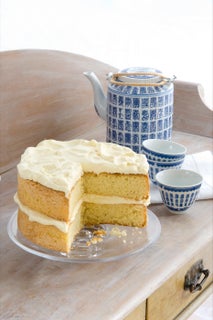 Classic sponge cake