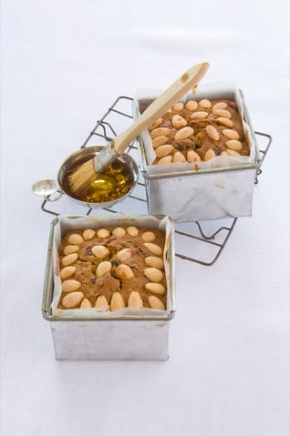 Traditional fruit cake