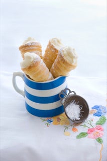 Cream horns