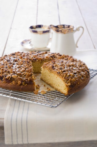 Hazelnut coffee cake