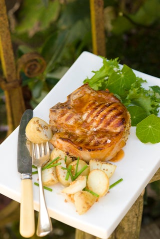 Apricot-stuffed pork loin chops