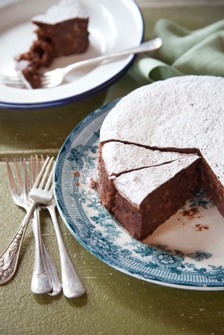 Chocolate and hazelnut cake