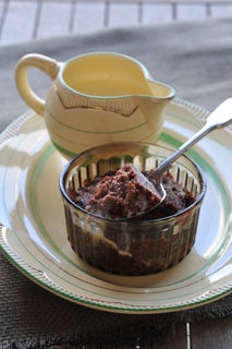 Microwave chocolate cakes