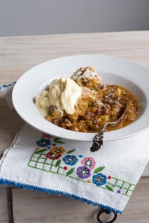 Fruit and caramel self-saucing pud