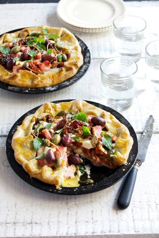 Summer tomato, feta and ham tart