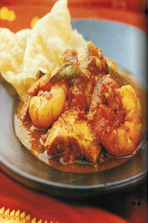 Green prawns in sweet hot red onion curry