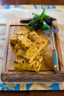 BBQ polenta with basil and bacon