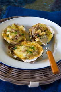 Oysters Kilpatrick