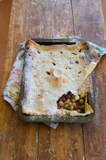 Bush Gully boy's gooseberry pie