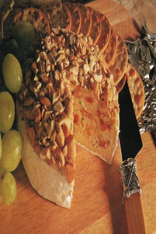 Cashew and brie pate