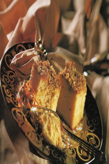 Hazelnut, yoghurt and orange liqueur cake