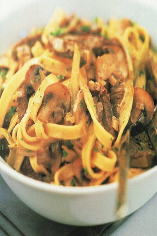 Beef stroganoff on fettucine