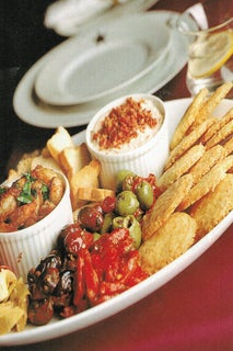Rich tomato prawns