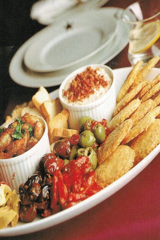 Rich tomato prawns