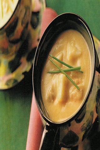 Curried potato and mussel chowder