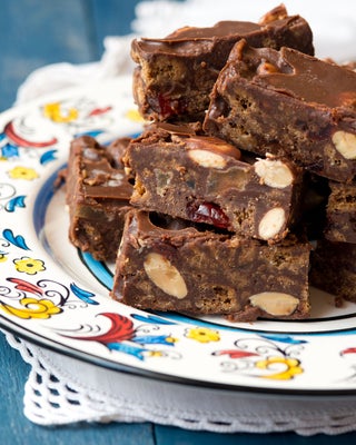 Chocolate biscuit slice