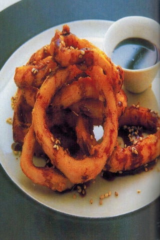 Squid with teriyaki and toasted sesame seeds