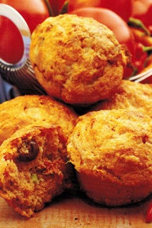 Tomato and cheese muffins