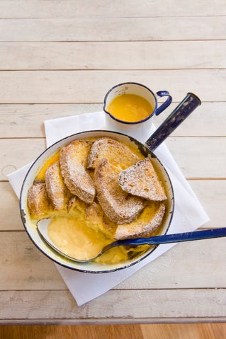 Bread and butter pudding with whisky sauce