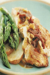 Chicken With Red Pepper And Walnut Stuffing