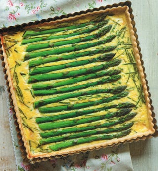 Asparagus and cream tart