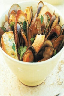 Mussels In Tomato Broth